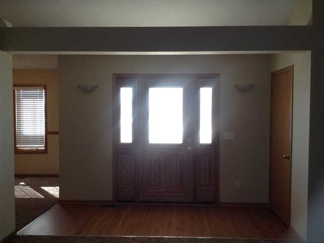 2525 Francis St - Photo 2 of 10