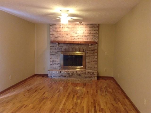 2620 Childers Dr - Photo 2 of 12
