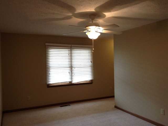 2620 Childers Dr - Photo 3 of 12