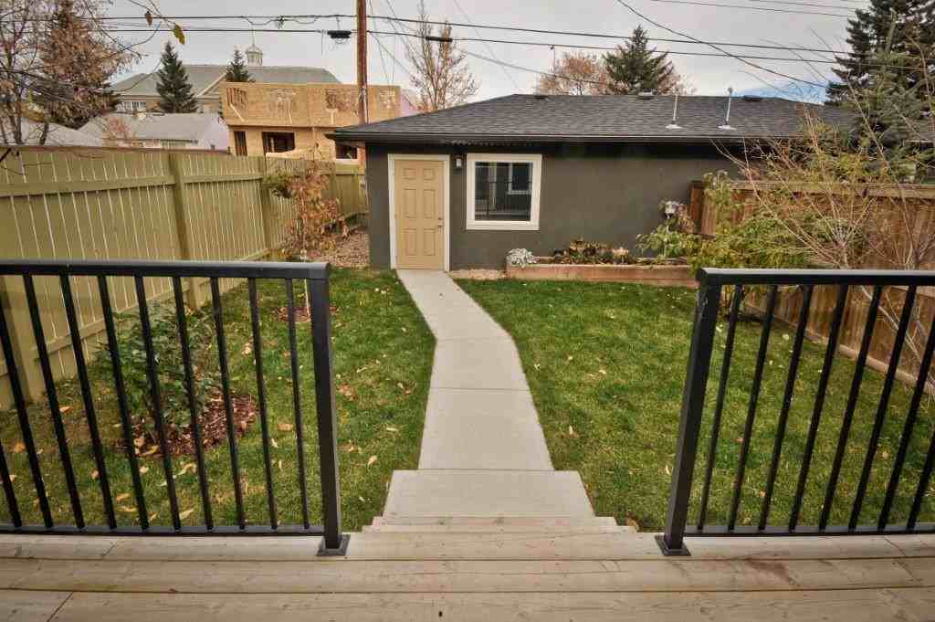 1004 19 Ave NW #1004 - Photo 3 of 41