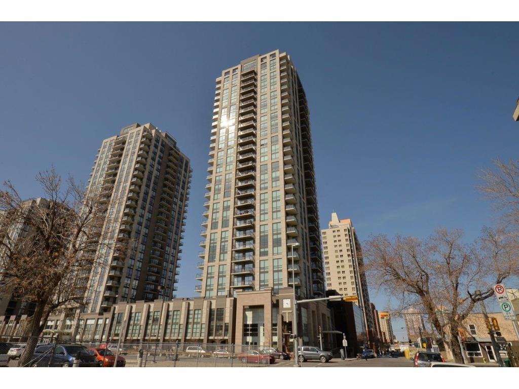 1111 10 Ave SW #2101 - Photo 2 of 23