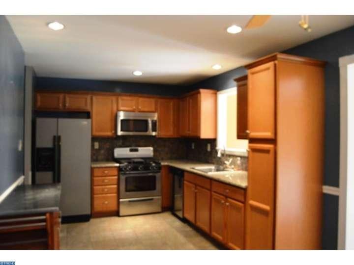 1213 Windmill Cir - Photo 3 of 13