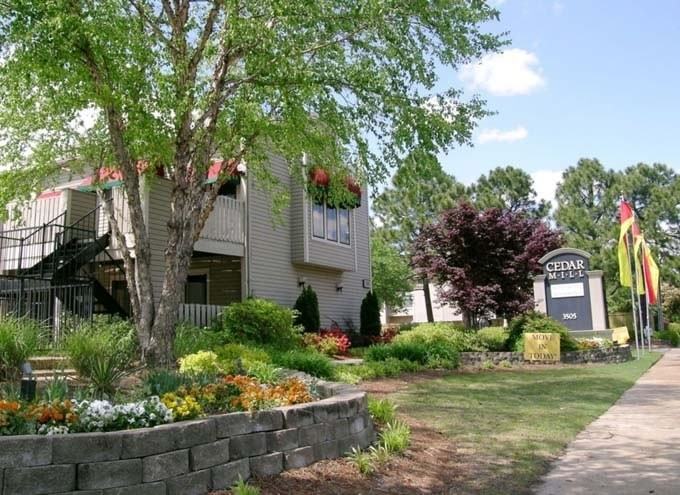 Cedar Mill Apartments for Rent 3505 South Mendenhall