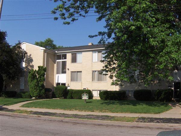 33 - 35 Monroe Street - Photo 3 of 11