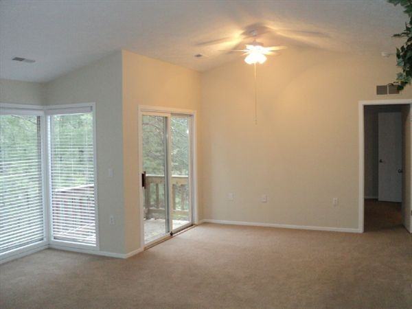 Lake Pointe Village Apartments - Photo 3 of 15