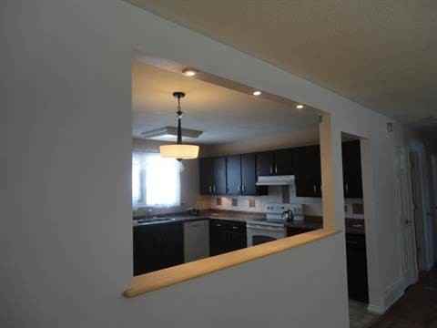 51 Lakeglen Dr - Photo 3 of 3