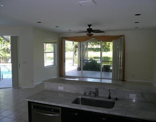 12709 Torbay Dr - Photo 2 of 6