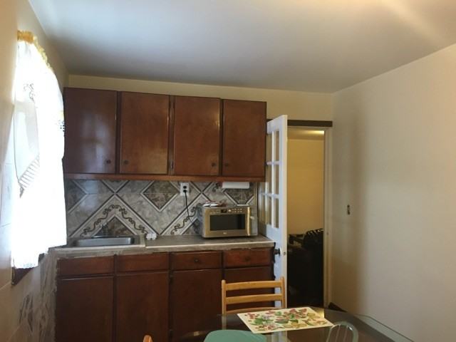 186 Patchen Ave #2 - Photo 2 of 4