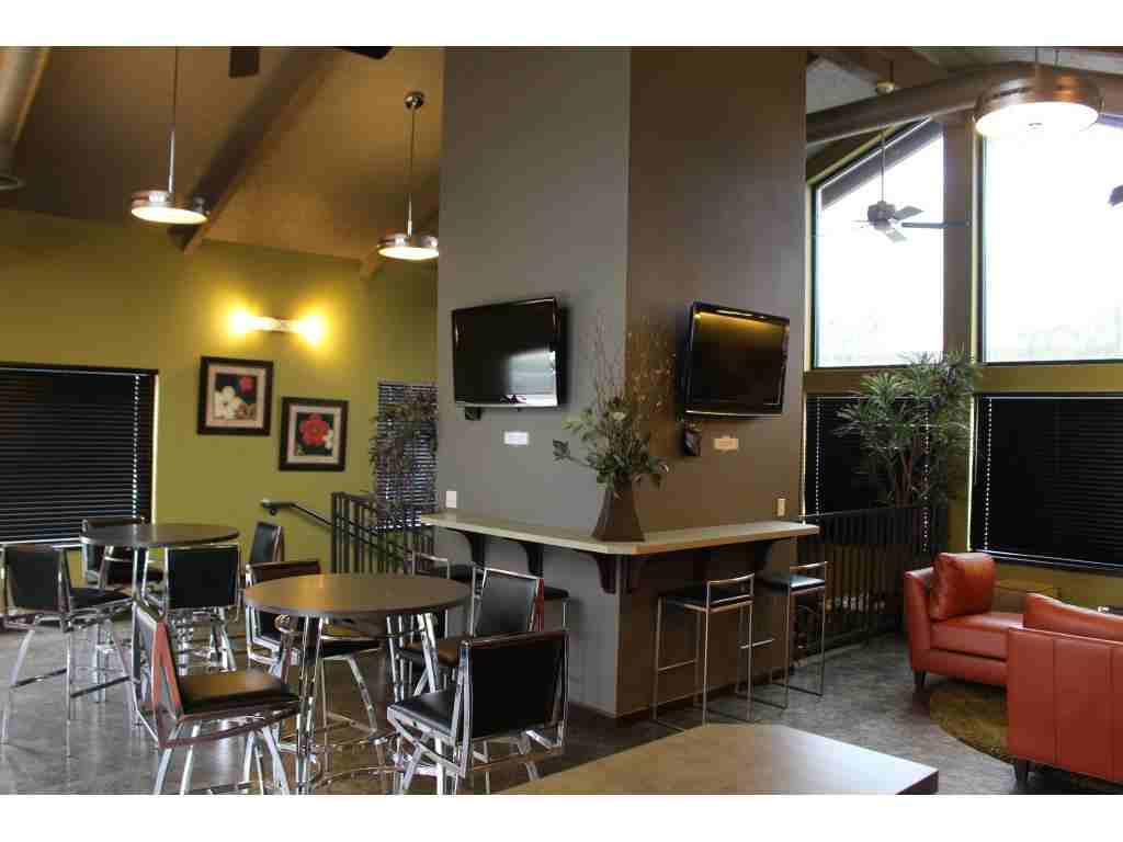 Center Court 7007 N Nevada St, Spokane, WA 99208 Apartment for Rent