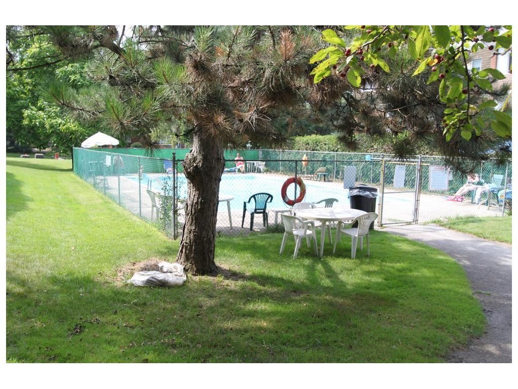 Springbank Gardens - Photo 2 of 2