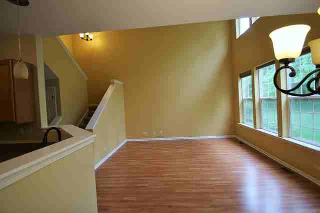 2035 Muirfield Dr - Photo 3 of 15