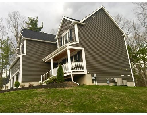 135 Rebecca Rd - Photo 3 of 29