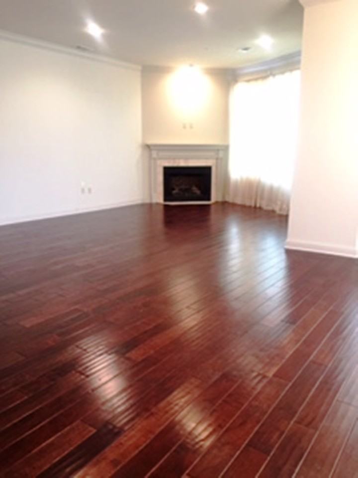 2801 Wexford Dr #201 - Photo 3 of 11