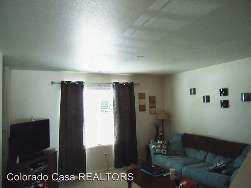 4806 Hobkirks Point - Photo 2 of 10