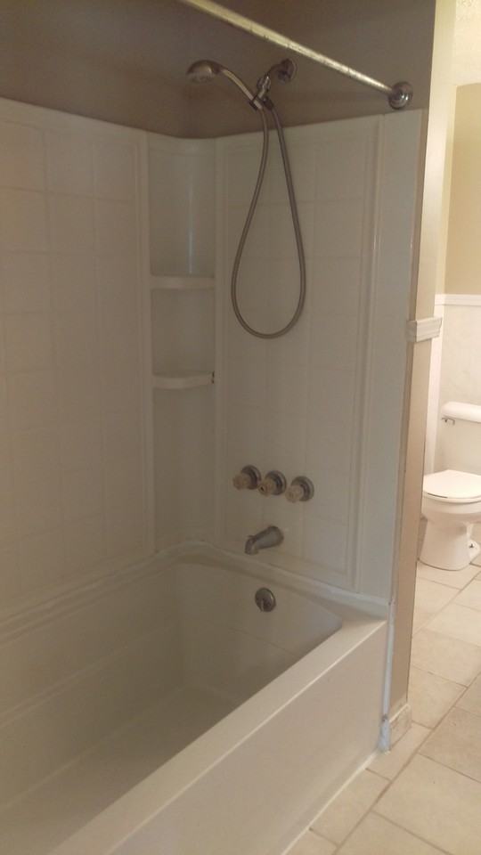 2242 Stevens Ave - Photo 3 of 9