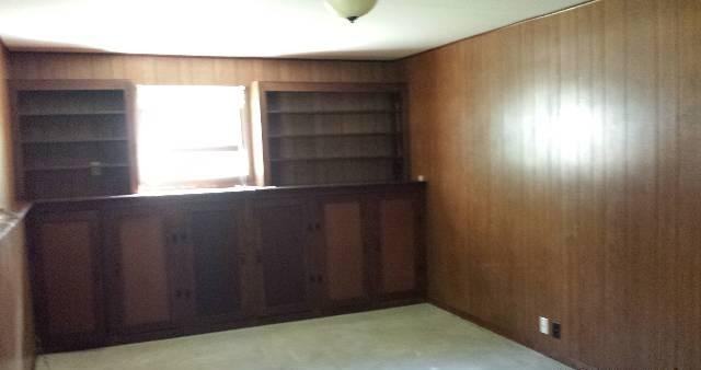 141 Marion Ave - Photo 3 of 12