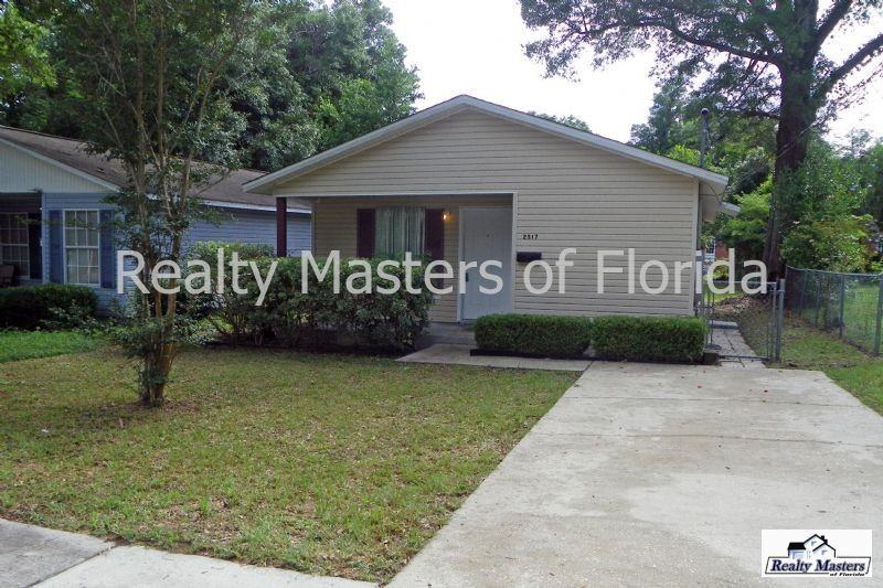 2517 N 7th Ave - Photo 2 of 15