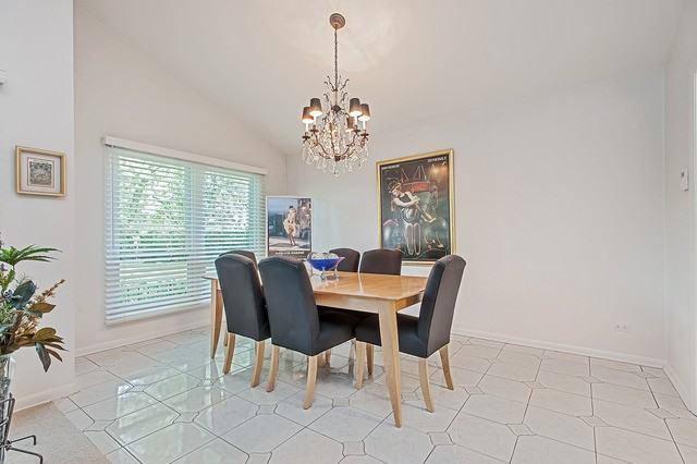 327 Kilpatrick Ave - Photo 3 of 11