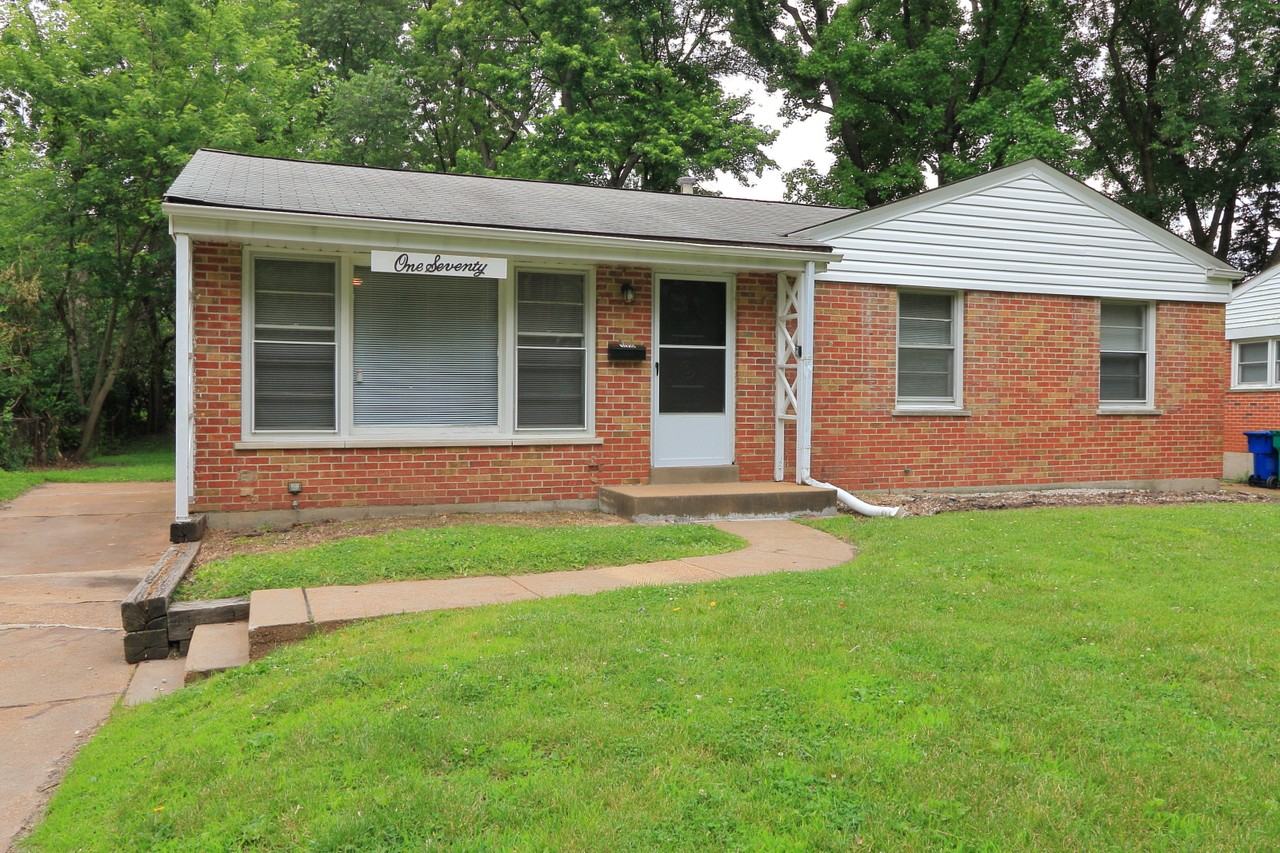 170 St Edward Ln - Photo 2 of 18