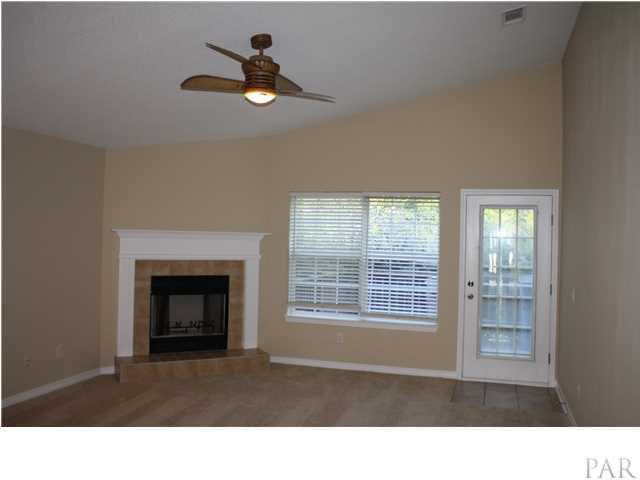 2454 Portobella Pl - Photo 3 of 21