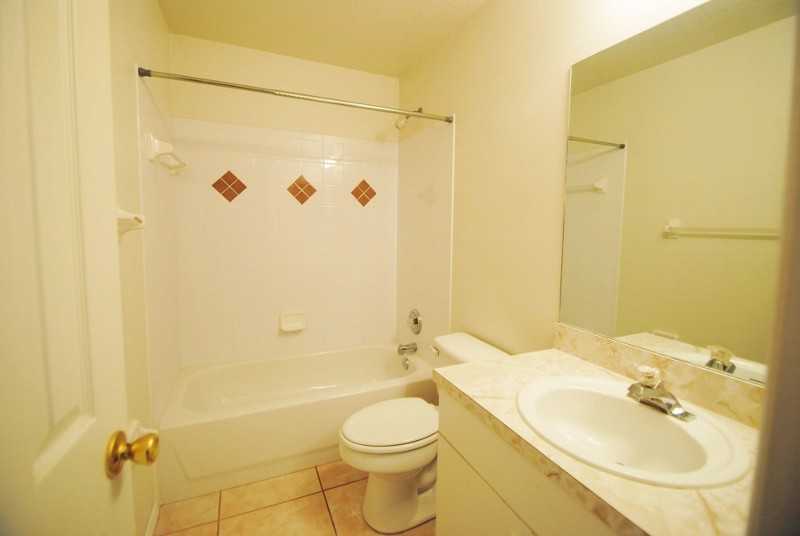 954 Grassy Island Ln - Photo 3 of 8