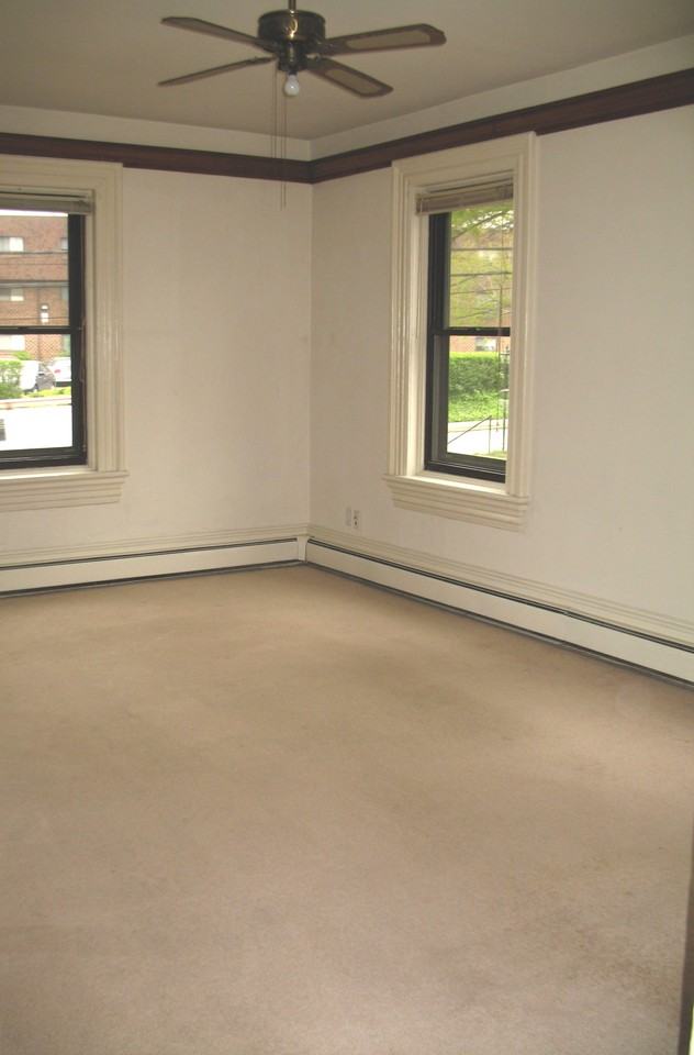 1209 Lincoln Ave #1A - Photo 3 of 5