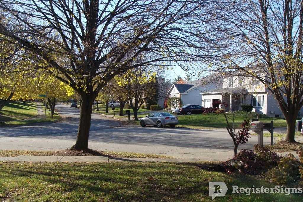 3907 Cedric Ln - Photo 2 of 20