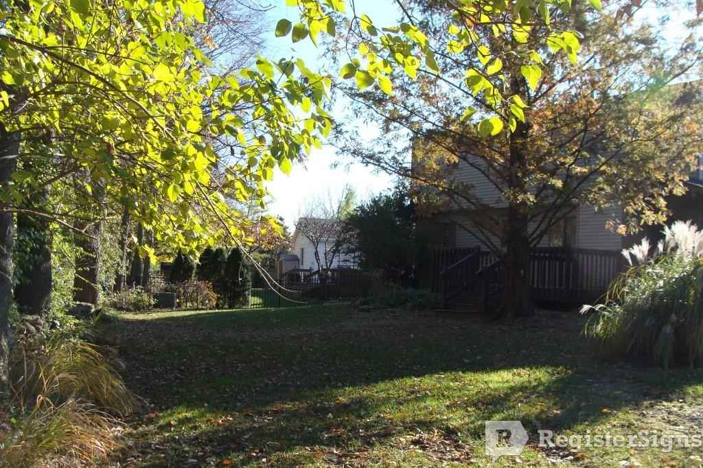 3907 Cedric Ln - Photo 3 of 20