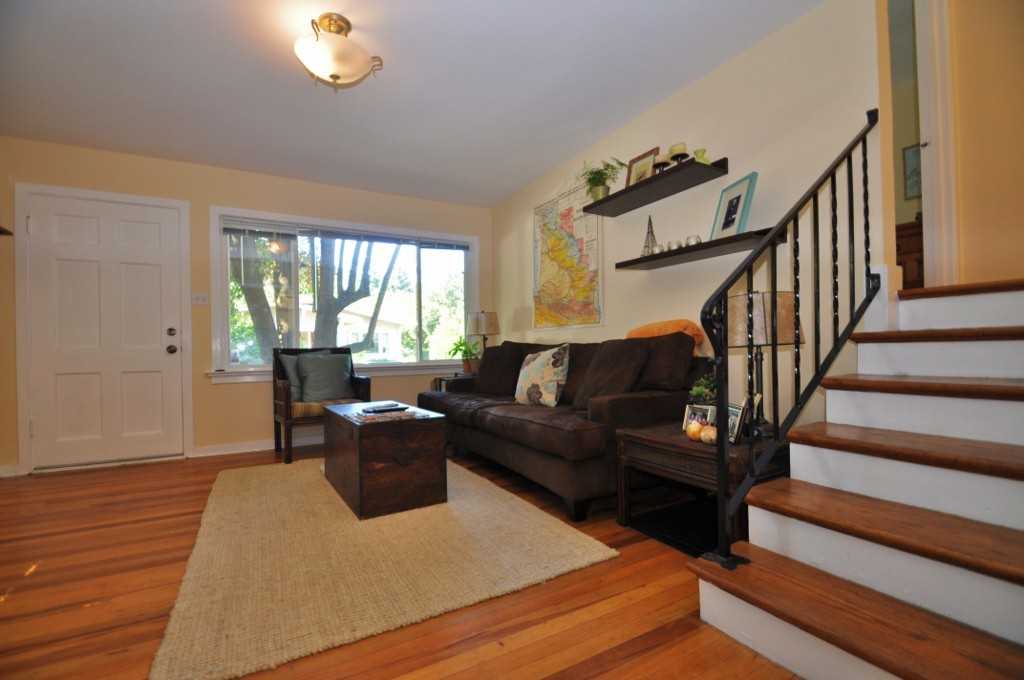 103 Mono Ave - Photo 3 of 7