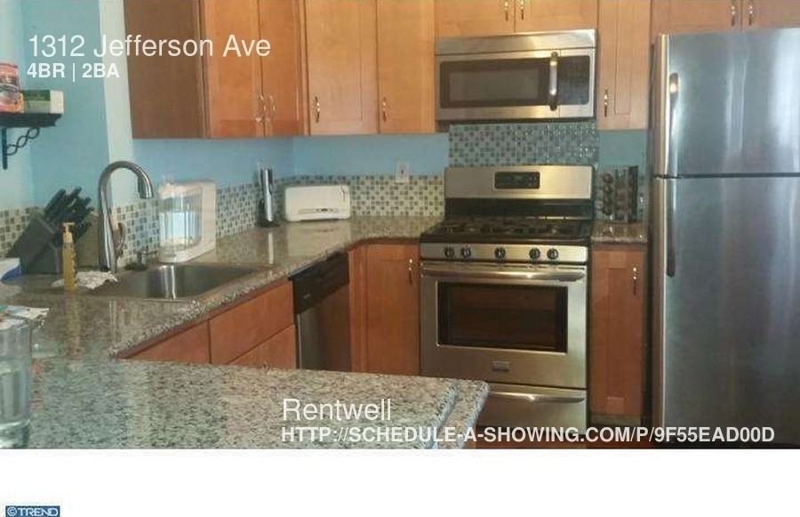 1312 Jefferson Ave - Photo 2 of 4