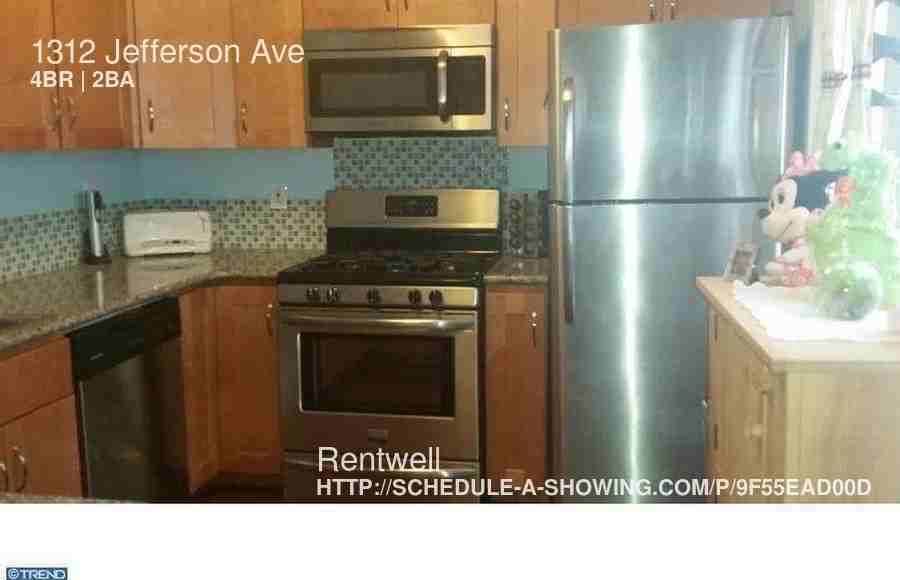 1312 Jefferson Ave - Photo 3 of 4