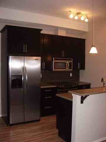 10531 117 St NW - Photo 2 of 4