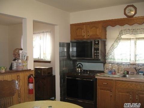 480 Deer Park Ave - Photo 2 of 9