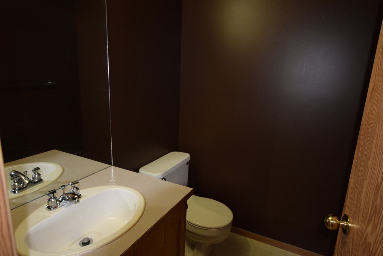 108 Garrow Avenue West - Photo 2 of 7