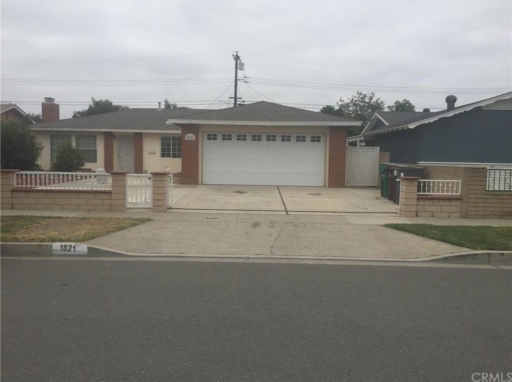 1821 West Carlton Place - Photo 2 of 4