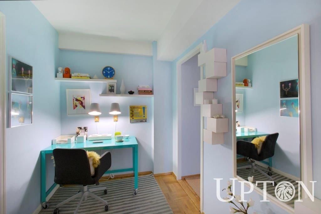 1st Ave & E 20th St #05-F