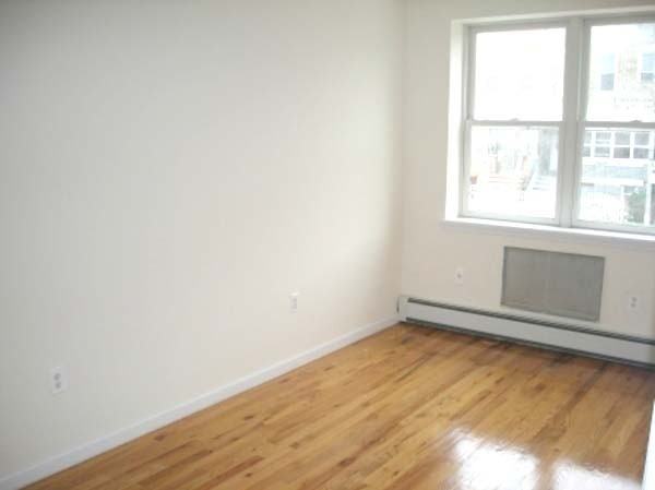 Utica Ave & Prospect Place