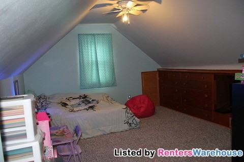 8011 W Herbert Ave - Photo 3 of 9