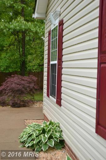 1091 Branch Rd - Photo 2 of 30