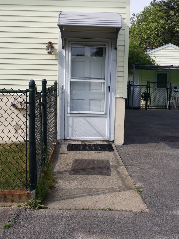 66 Elm St - Photo 2 of 9