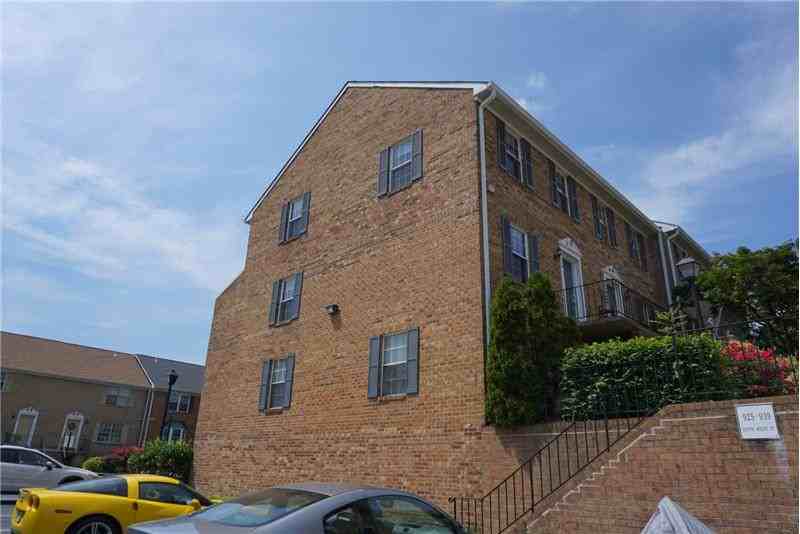 933 S Rolfe St #2B - Photo 2 of 24