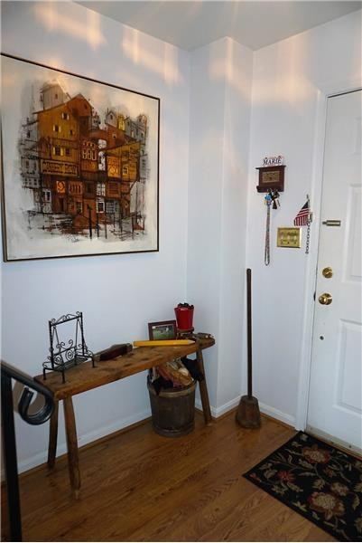 933 S Rolfe St #2B - Photo 3 of 24