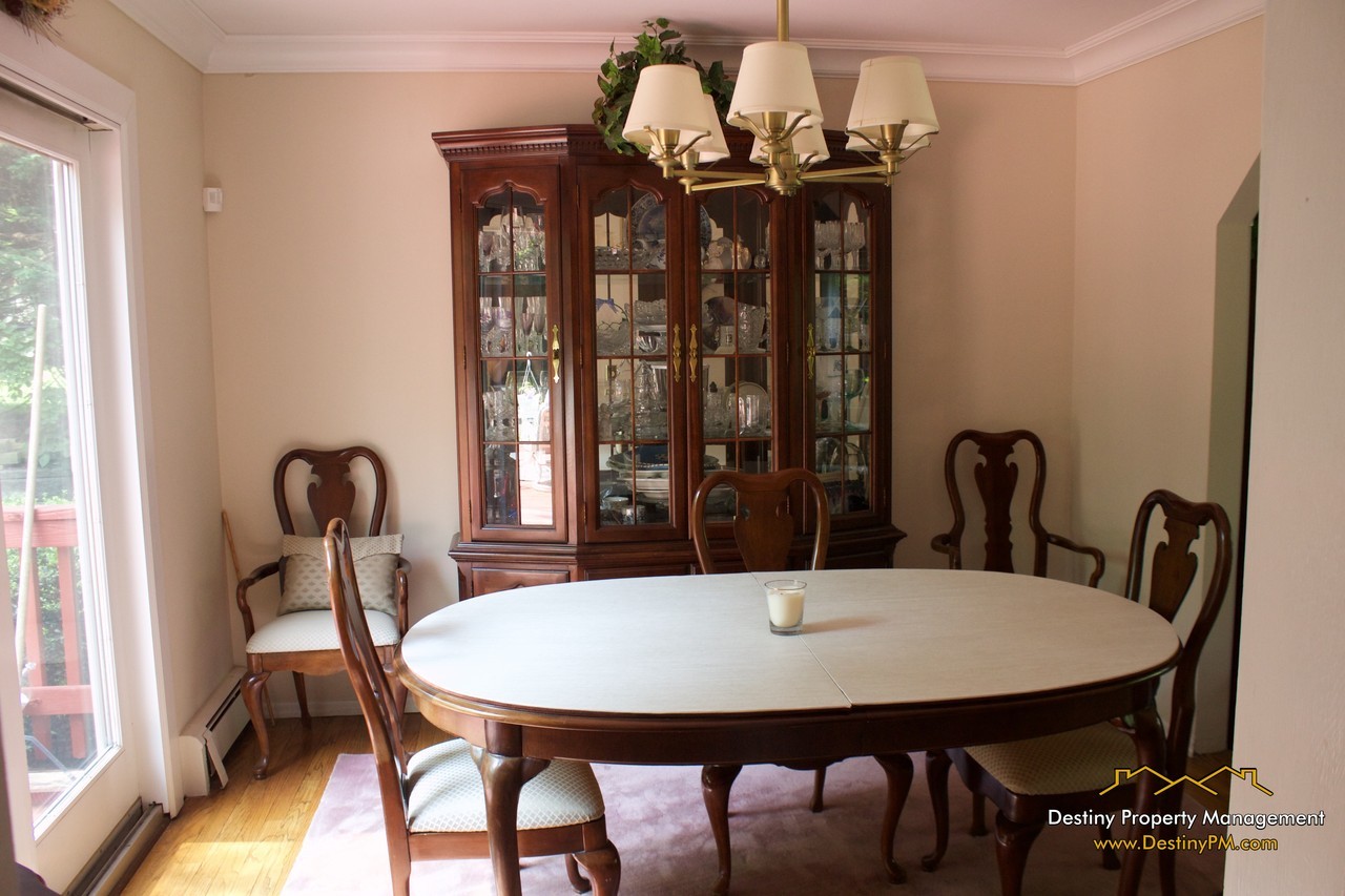 40 Soundview Dr - Photo 3 of 8