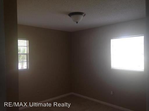 4909 Palm Dr - Photo 2 of 16