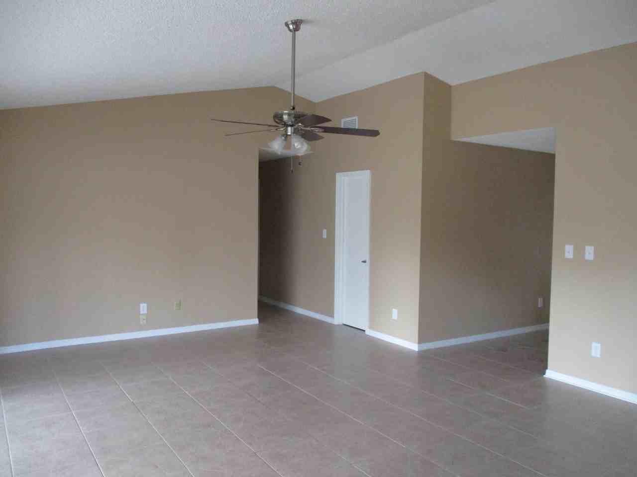 2400 Alexander Dr - Photo 3 of 15