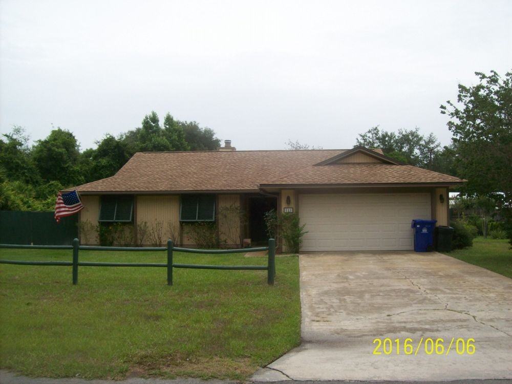 111 Lobelia Rd - Photo 2 of 12
