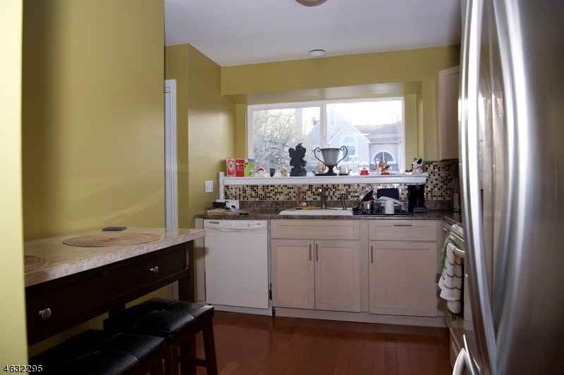 170 Hollow Oak Ct - Photo 2 of 13