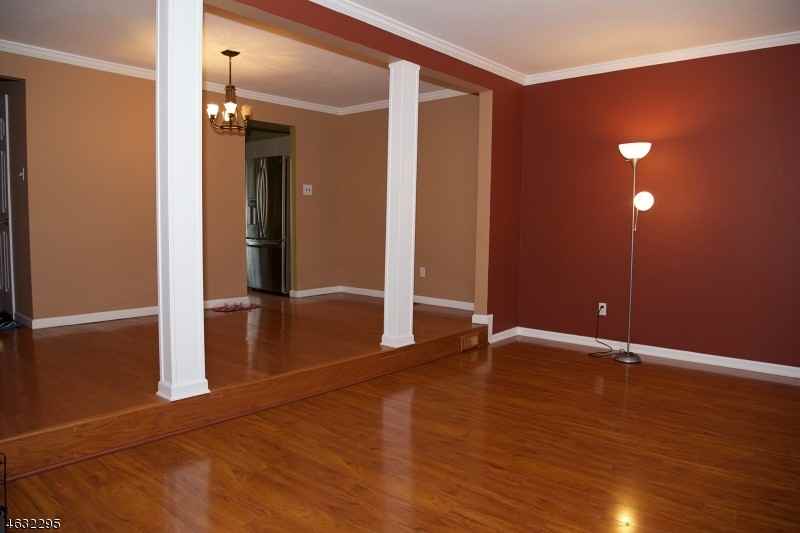 170 Hollow Oak Ct - Photo 3 of 13