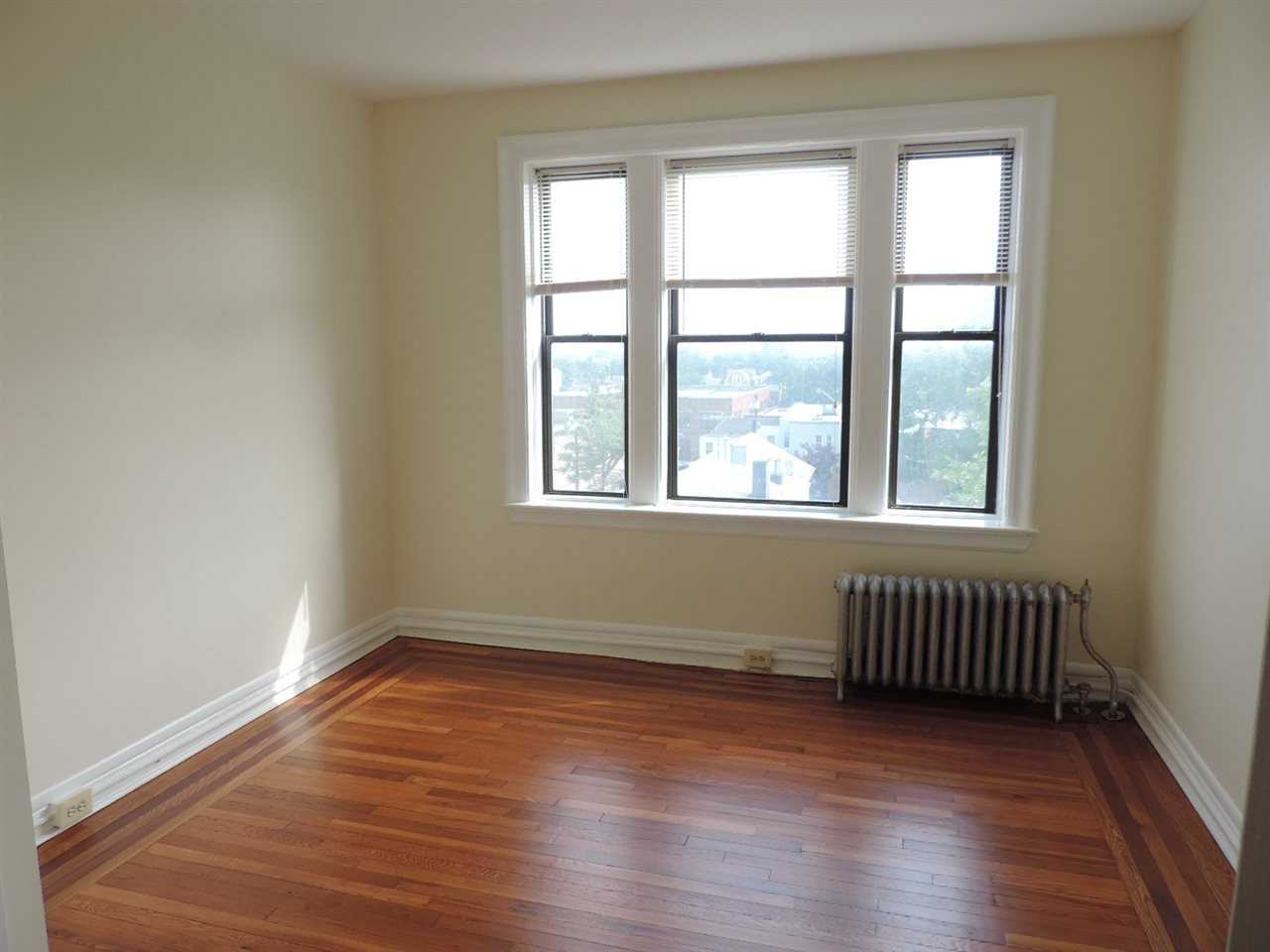 429 Fairmount Ave #501