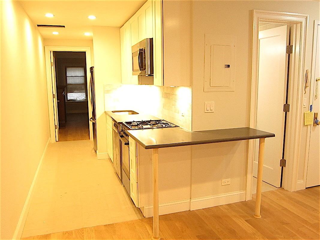 65 West 89th Street - Photo 2 of 7